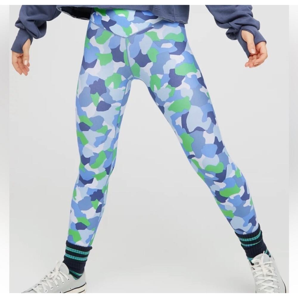 Aerie high waisted camo leggings M